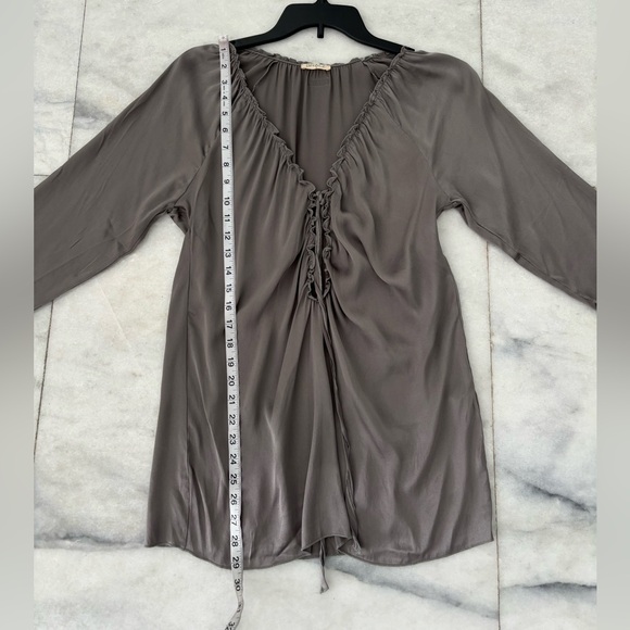 Braez Blouse Silk Satin Gray Long Sleeve Keyhole Neck Womens S Whimsigoth 90s - Picture 6 of 9